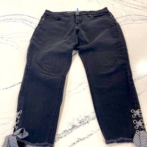 Hydraulic Black Nolita Curvy Ankle Skinny with Black Check Ribbon Detail